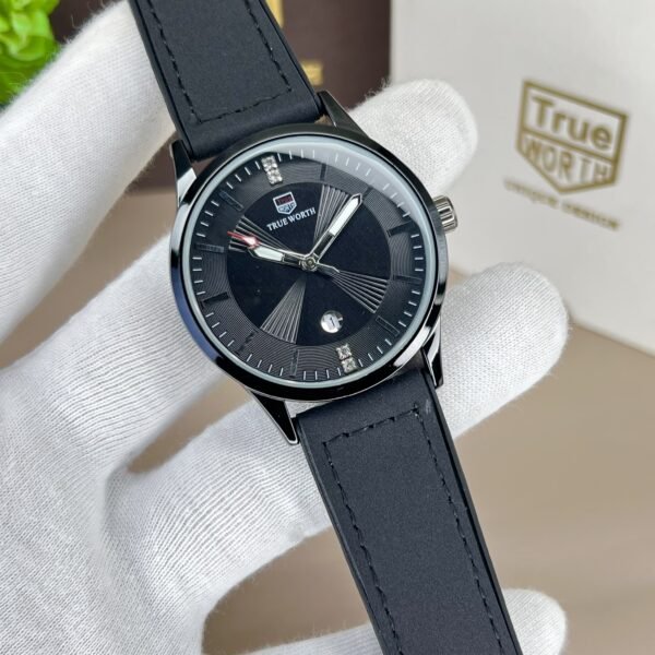 True Worth Classic Leather Strap Analog Wrist Watch for Men