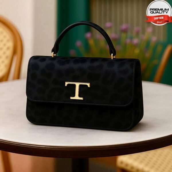 Luxury Quilted Top Handle Handbag with Signature T Logo Clasp