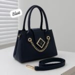 Luxury Handbag with Gold Chain Detailing – Elegant Designer Style