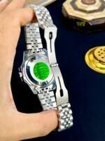 Professional Deep Sea Diver Watch With Rotating Bezel