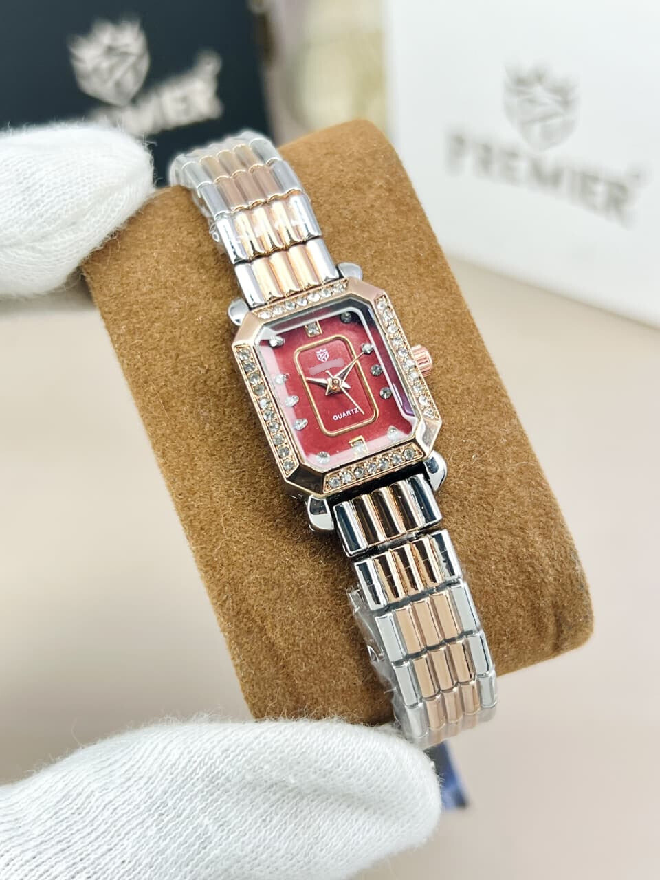 Crystal Encrusted Octagonal Bracelet Watch With Shimmering Dial Crystal Encrusted Octagonal Bracelet Watch With Shimmering Dial