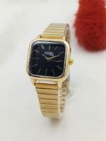 Elegant Minimalist Square Face Watch With Polished Link Bracelet - Image 4