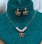 Luxe Clover Motif Jewelry Set With Lustrous Faux Pearl Accents