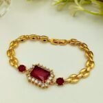 Luxe Emerald Cut Crystal Bracelet With Polished Chain